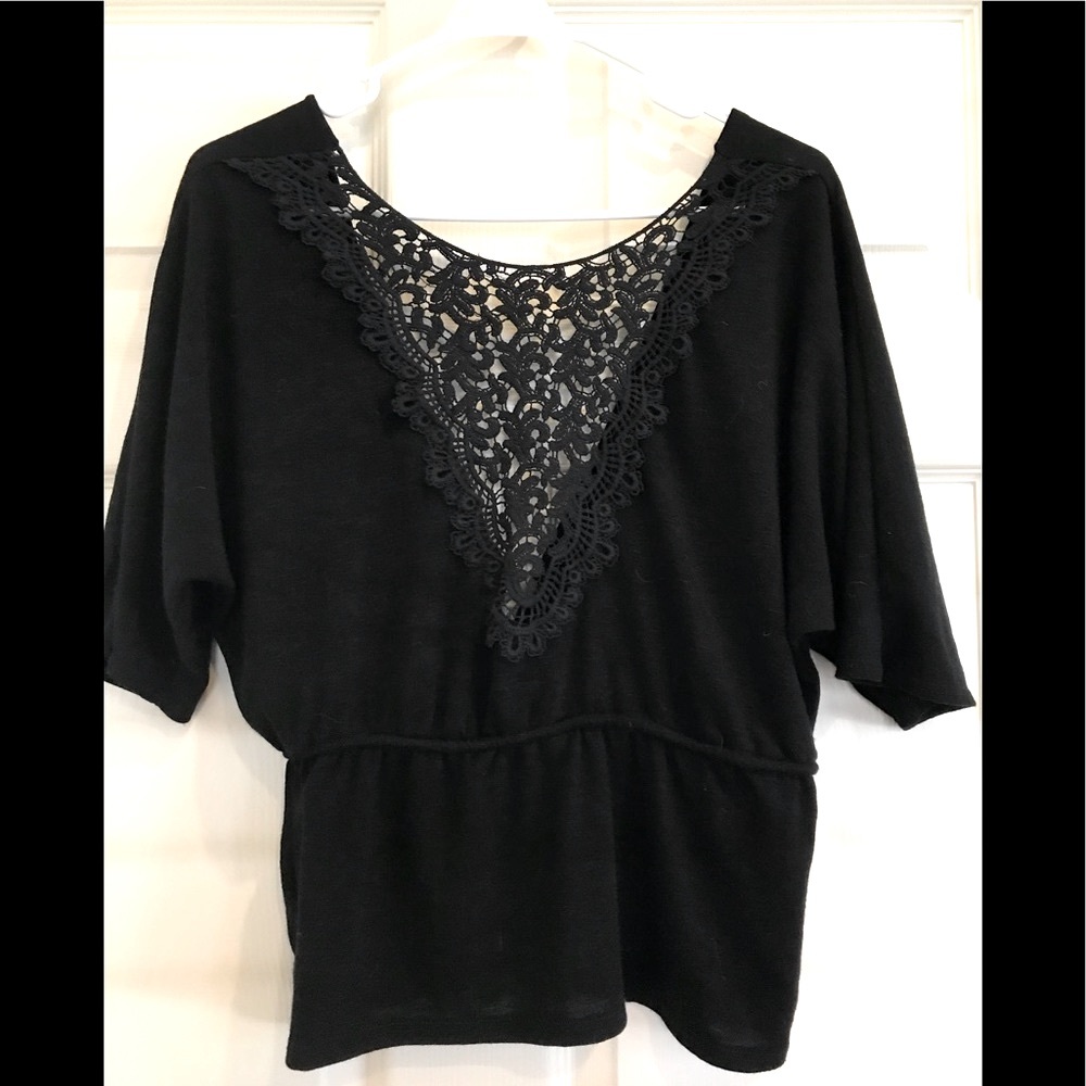 Brand name PRETTY GOOD tie lace top